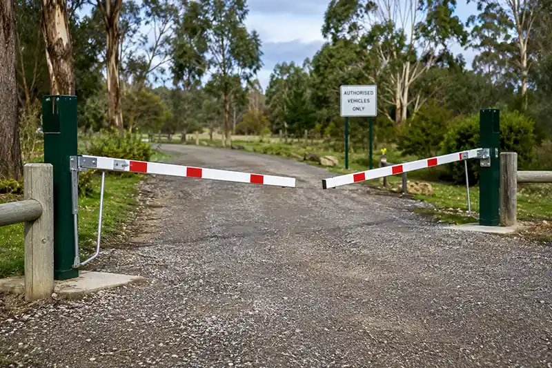 Double Boom Gate